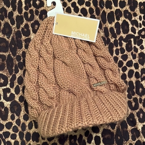 Brand New Michael Kors Cable Knit Winter Beanie Hat w/ Rib Brim Bill Camel main image 11